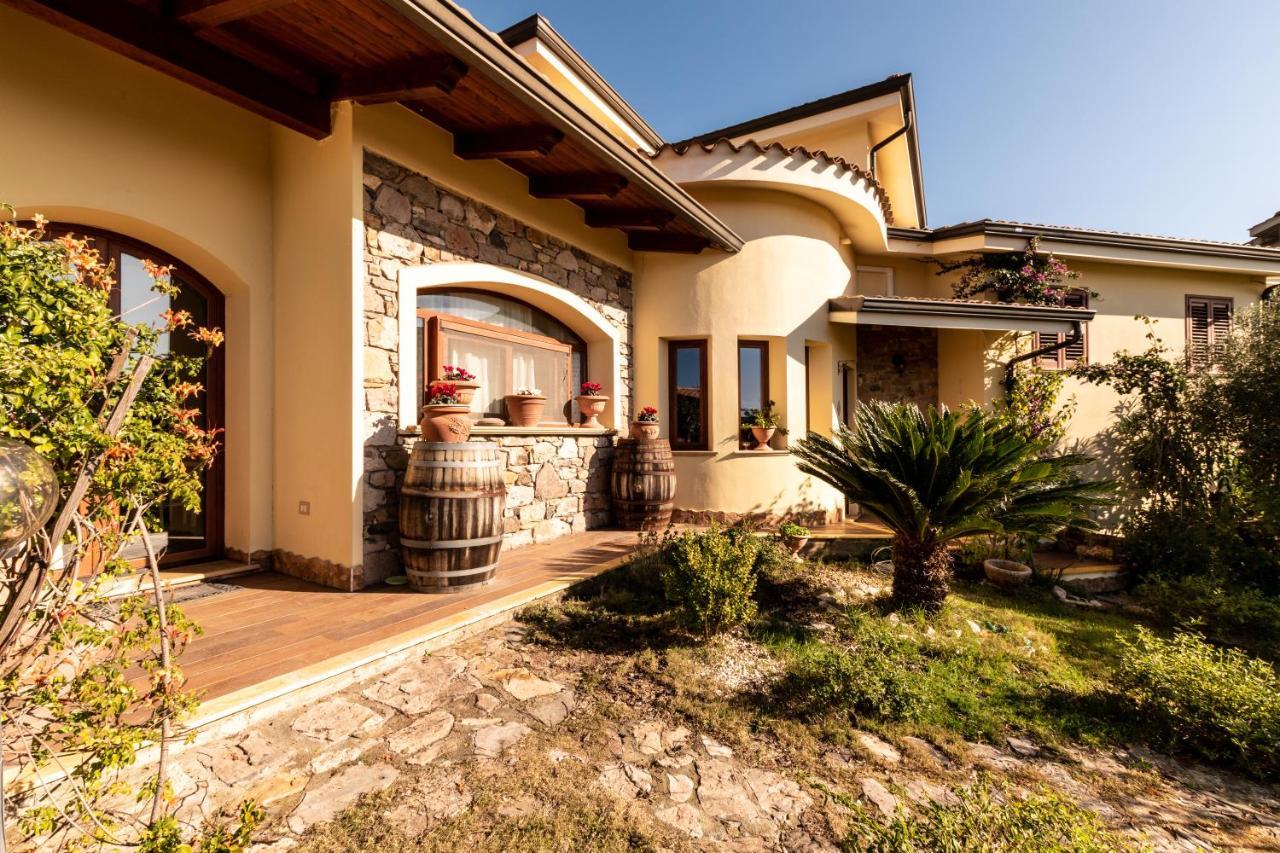 B&B Ottoulivi Sardara Esterno foto